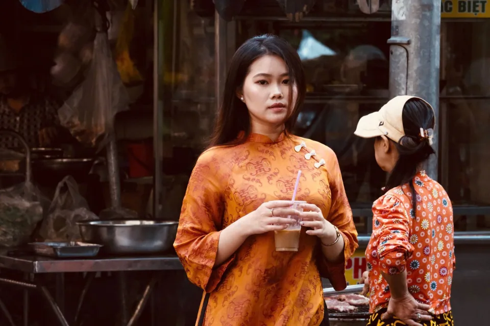 Bàn ăn tại Đỗ Công Xuân